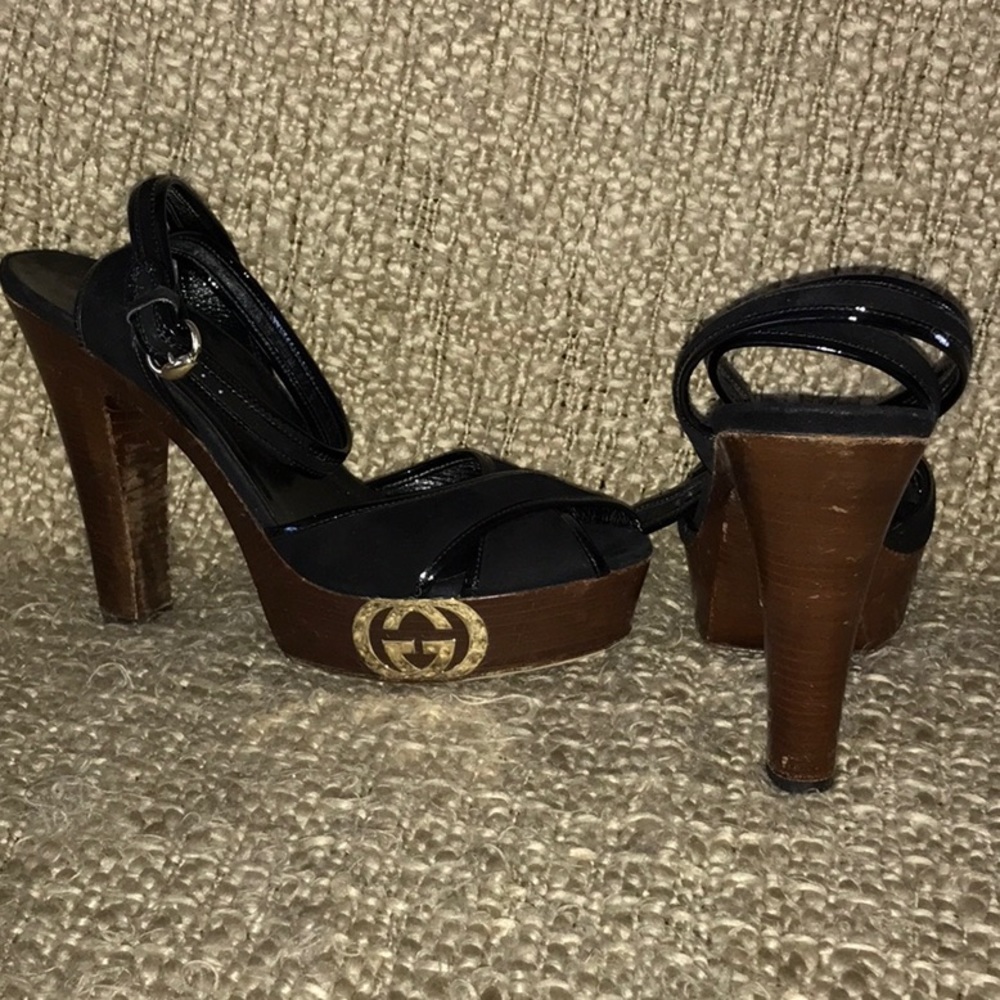 🔥Gucci Black Suede Platform Sandals Size 11